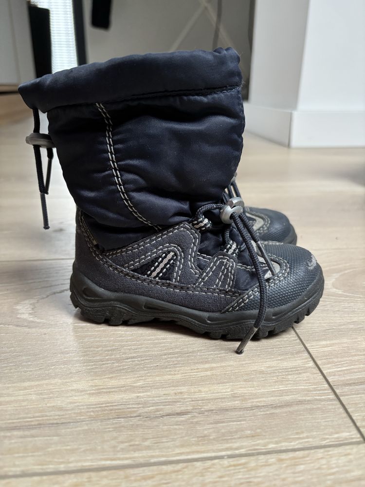 Sniegowce Superfit r. 22