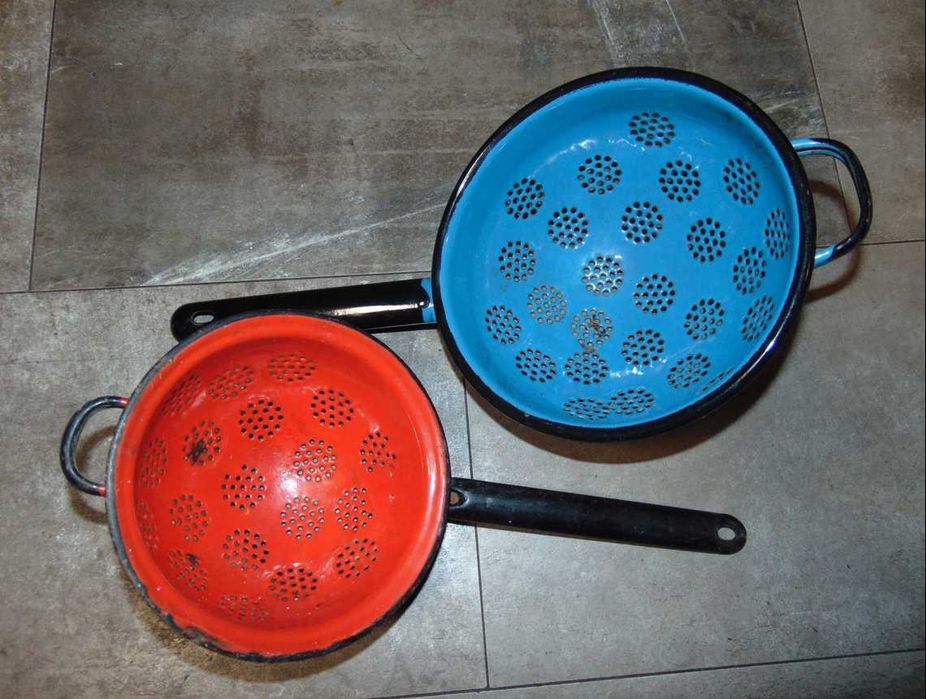 2 emaliowane sitka,cedzaki,huta silesia,cena za 2