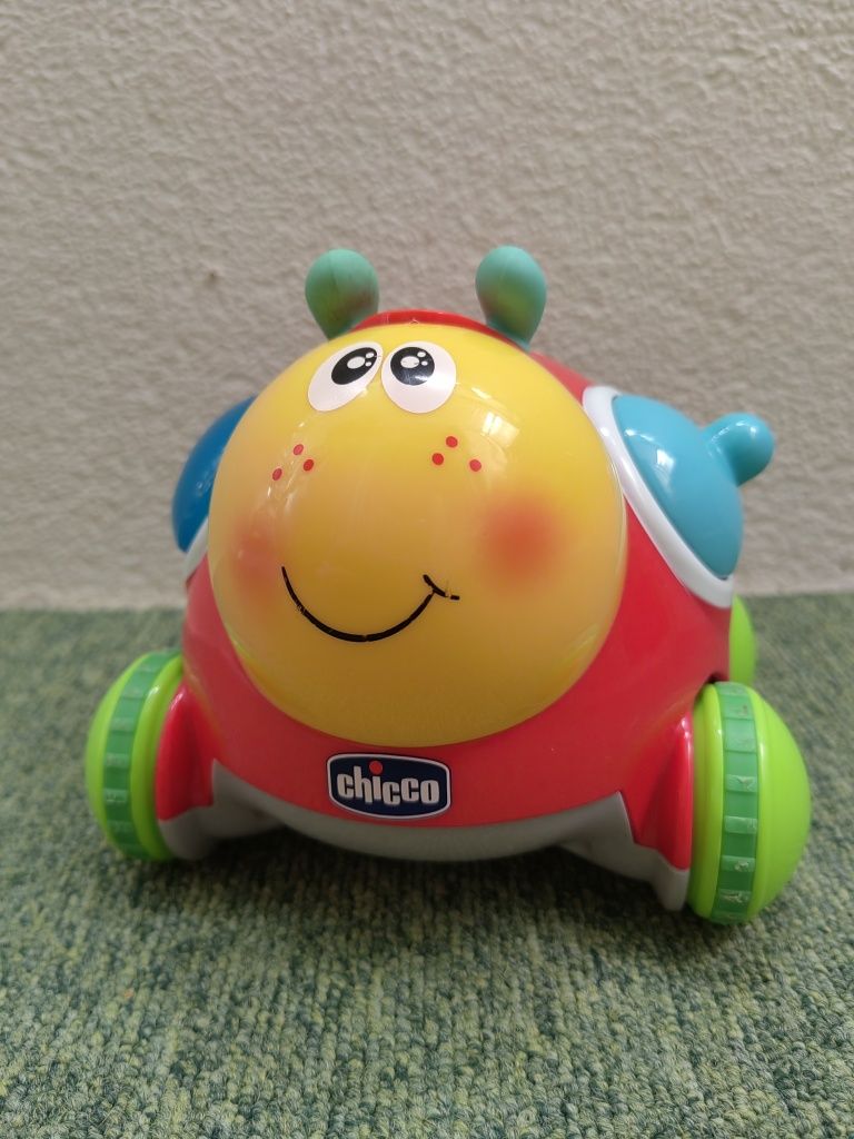 Joaninha, Chicco Go Go Friends Pop-a-Ladybird
