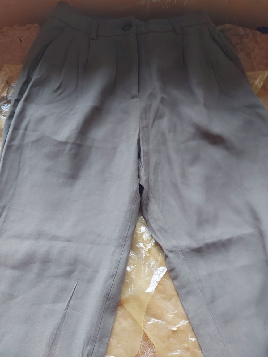 Spodnie damskie rozmiar 36 firma RESERVED