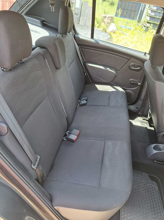 Sprzedam auto Dacia Sandero 2012