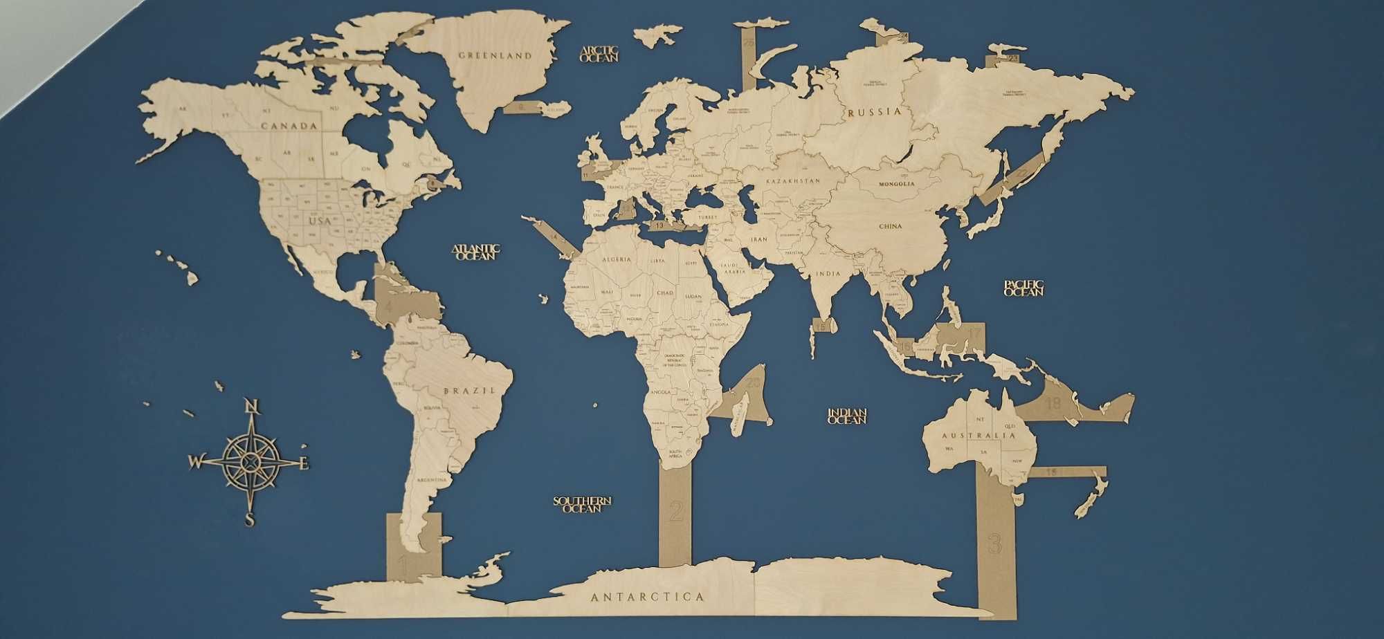 Drewniana Mapa Świata