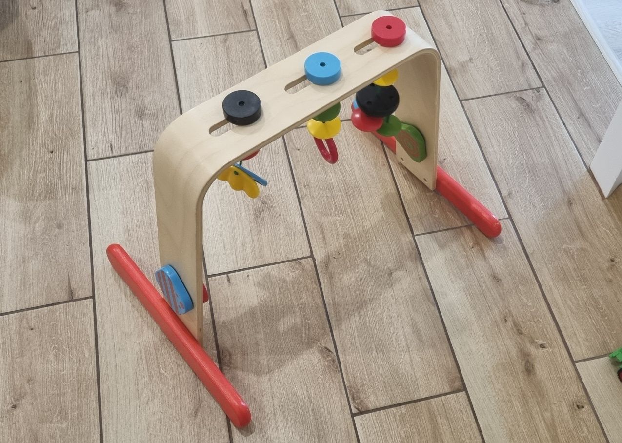 Baby gym Ikea Leka