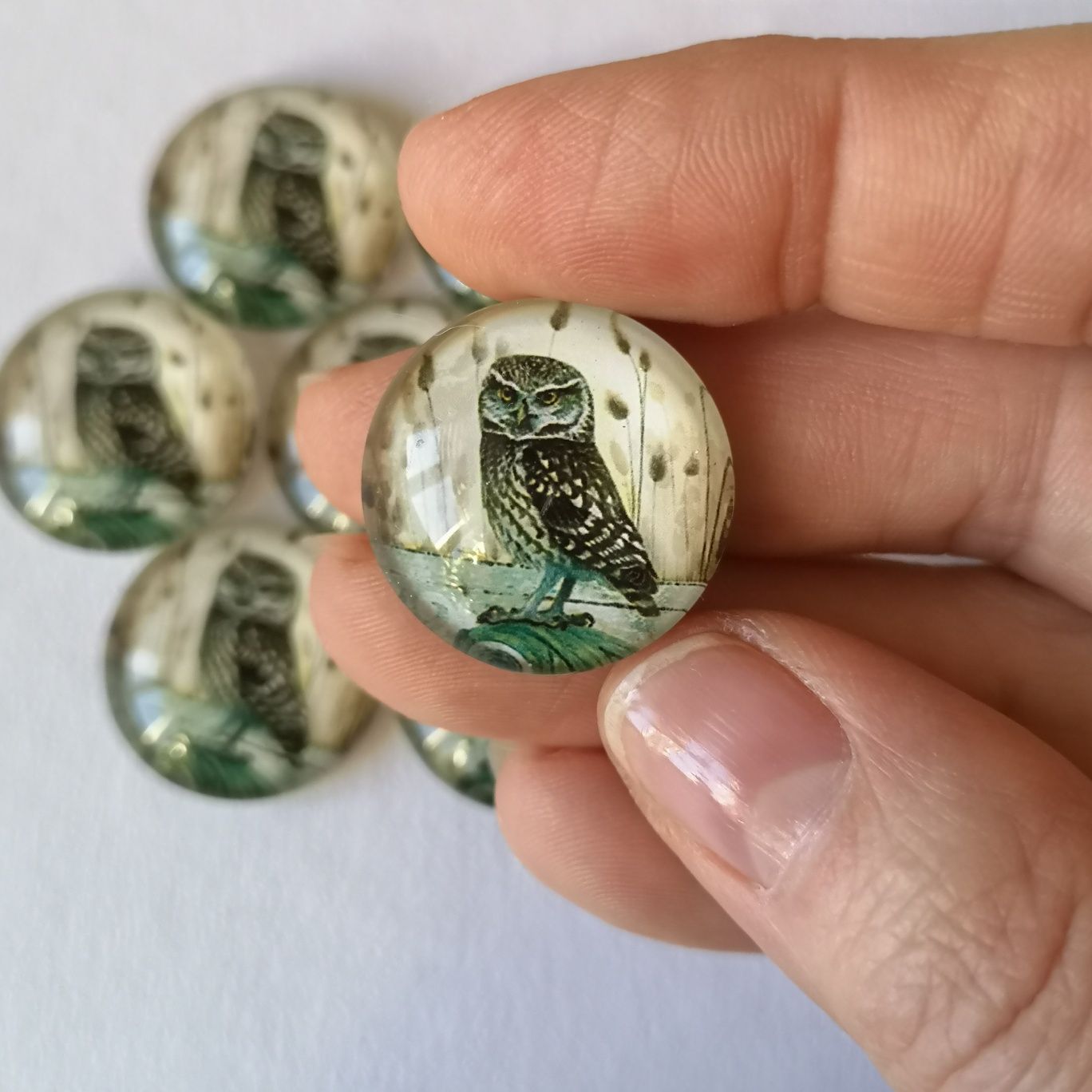 Komplet 7 szt. Szklany kaboszon 2,5 cm. z pięknym obrazkiem