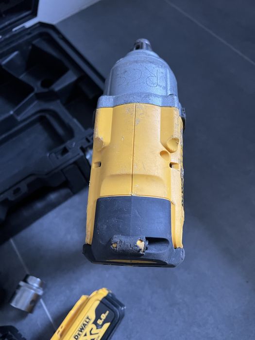 Безщітковий Акум.Гайковерт Dewalt DCF 897 NT