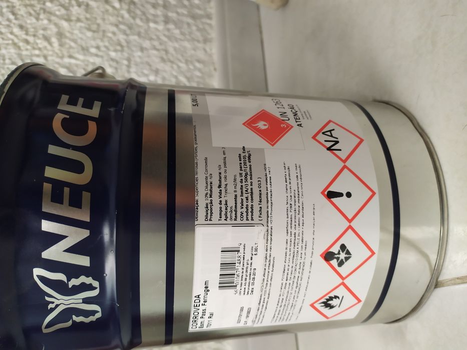 Vendo tinta 5L,para ferro, gradeamentos,portas, portões