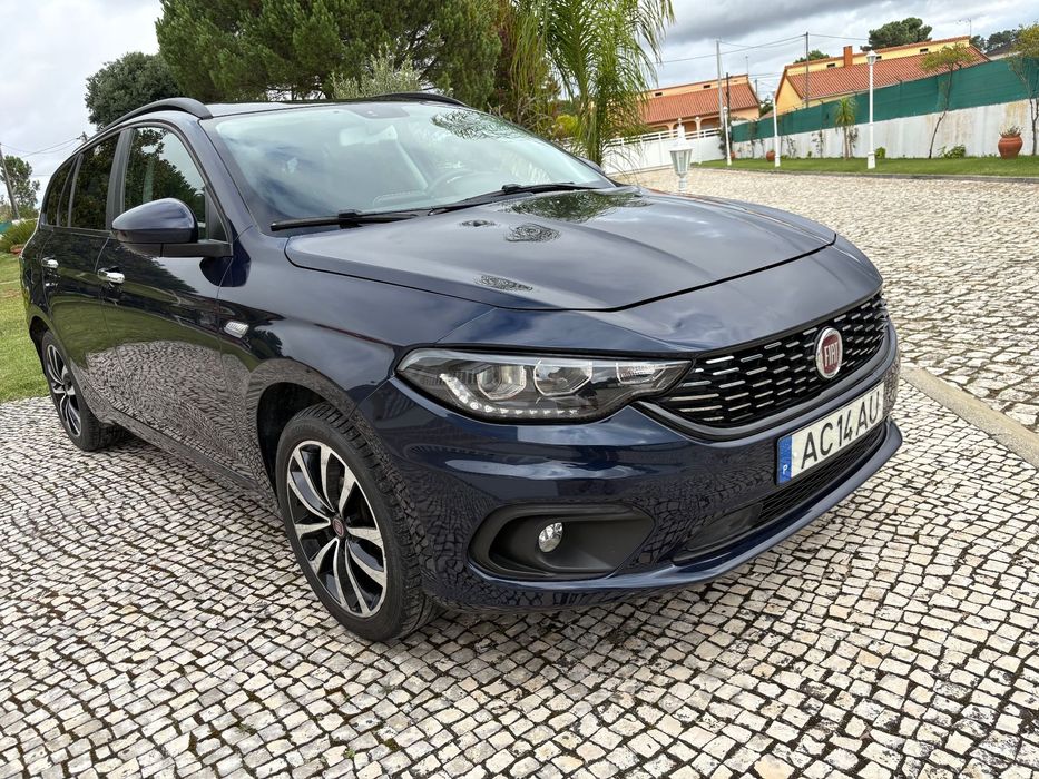 Fiat Tipo Station Wagon 1.3 M-Jet Lounge Tech J17