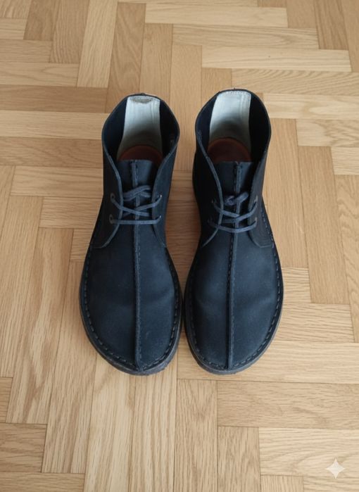 Черные замшевые ботинки Clarks Originals Desert Boot р42(стелька 26,5)