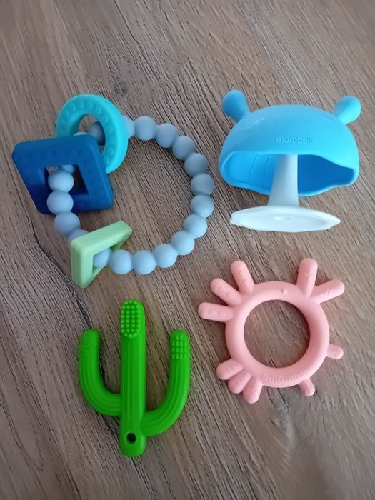 Gryzaki Mömbela i inne