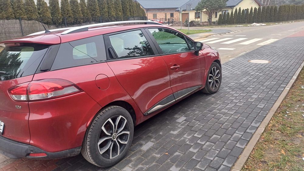 Renault Clio GrandTour polift bezwypadkowy
