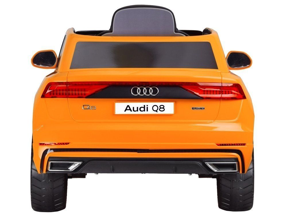 Auto na akumulator Audi Q8 dla dziecka PA0227