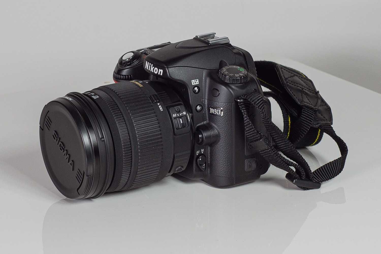 Nikon D80 (body) BOGATY ZESTAW, stan IDEALNY - 9 tys. zdjęć