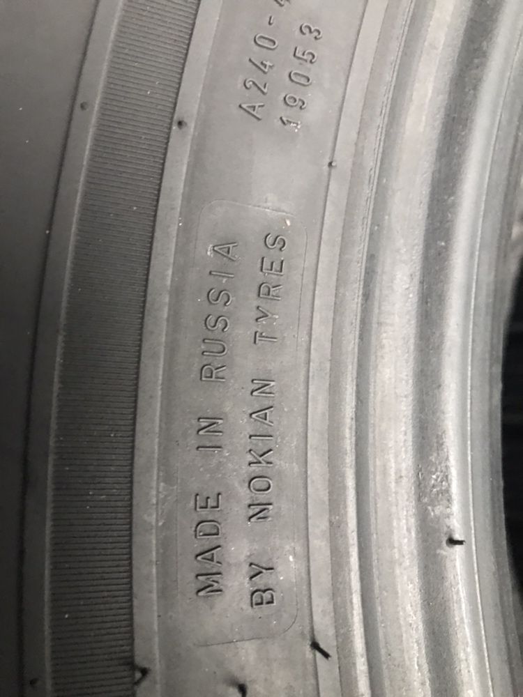 235/60/17 R17 Nokian WR G2 4шт зима