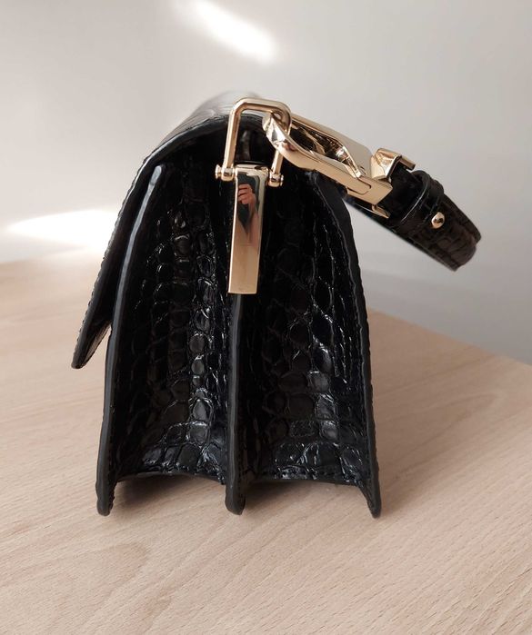 Chylak - Klasyczna Torebka na Ramię „błyszczący czarny krokodyl”