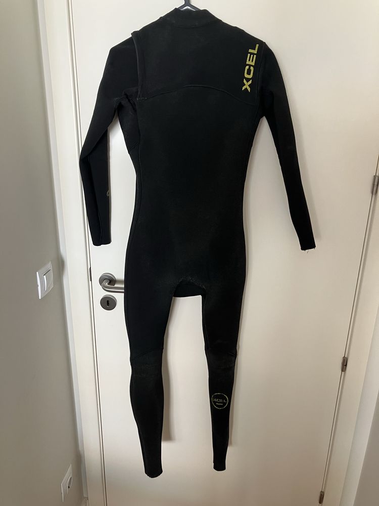 Fato de surf Xcel Comp 4:3