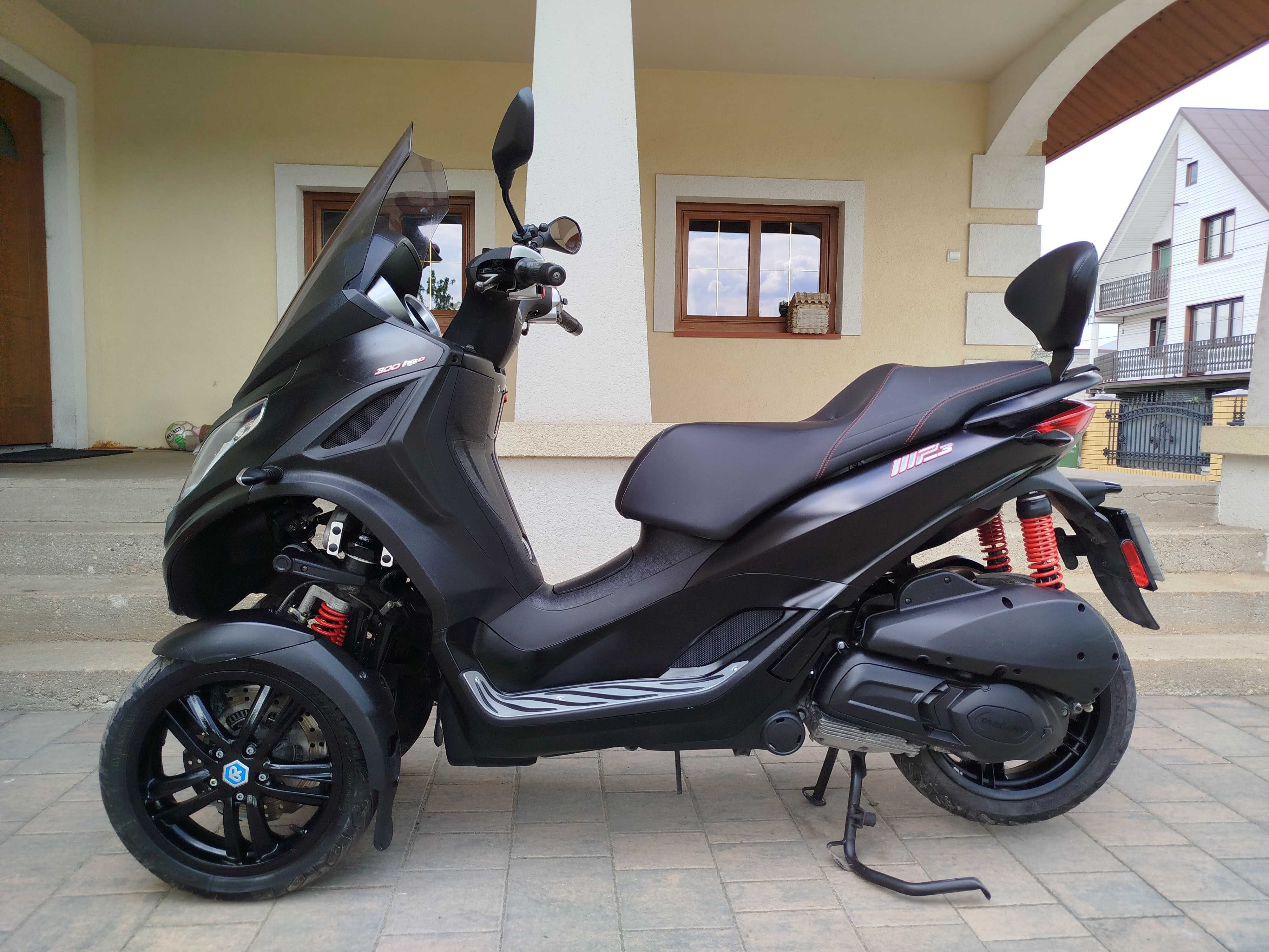 Piaggio MP3 YOURBAN 300 HPE, rok 2020