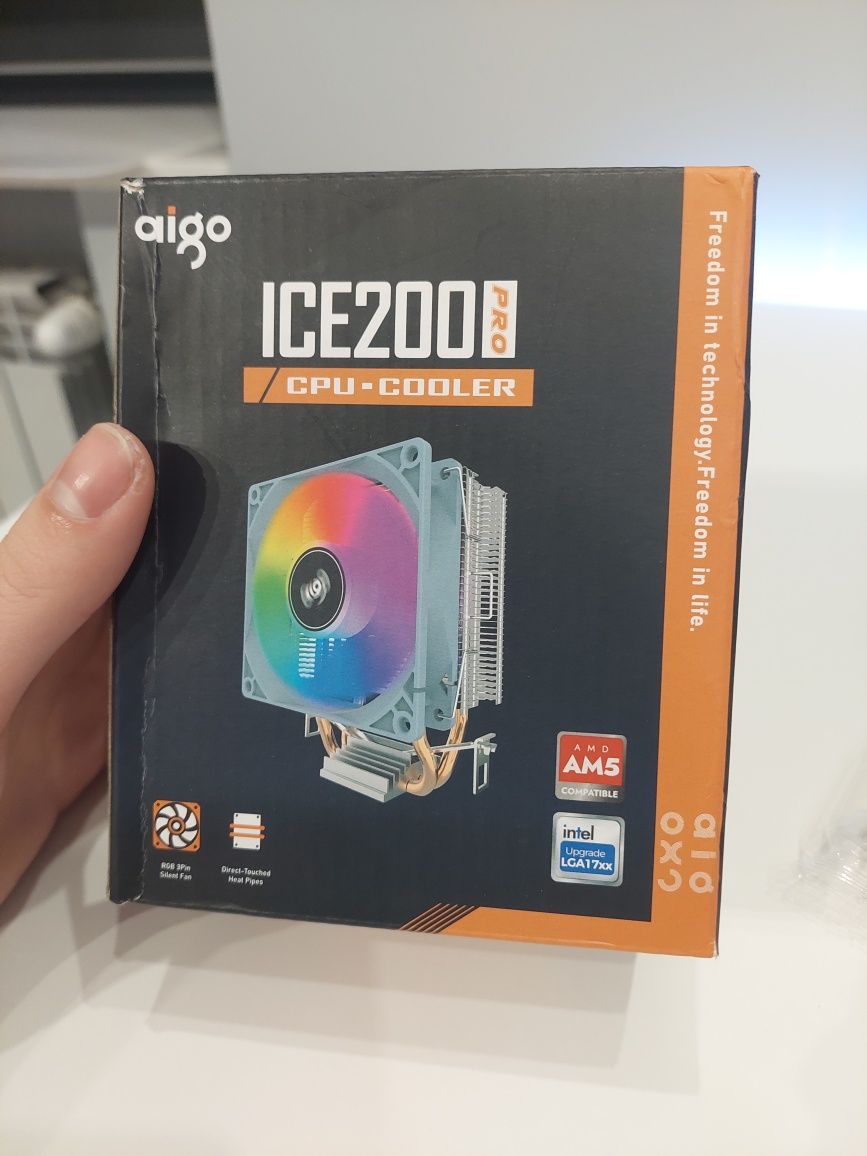 Chłoszenie procesora RGB aigo ICE 200 PRO