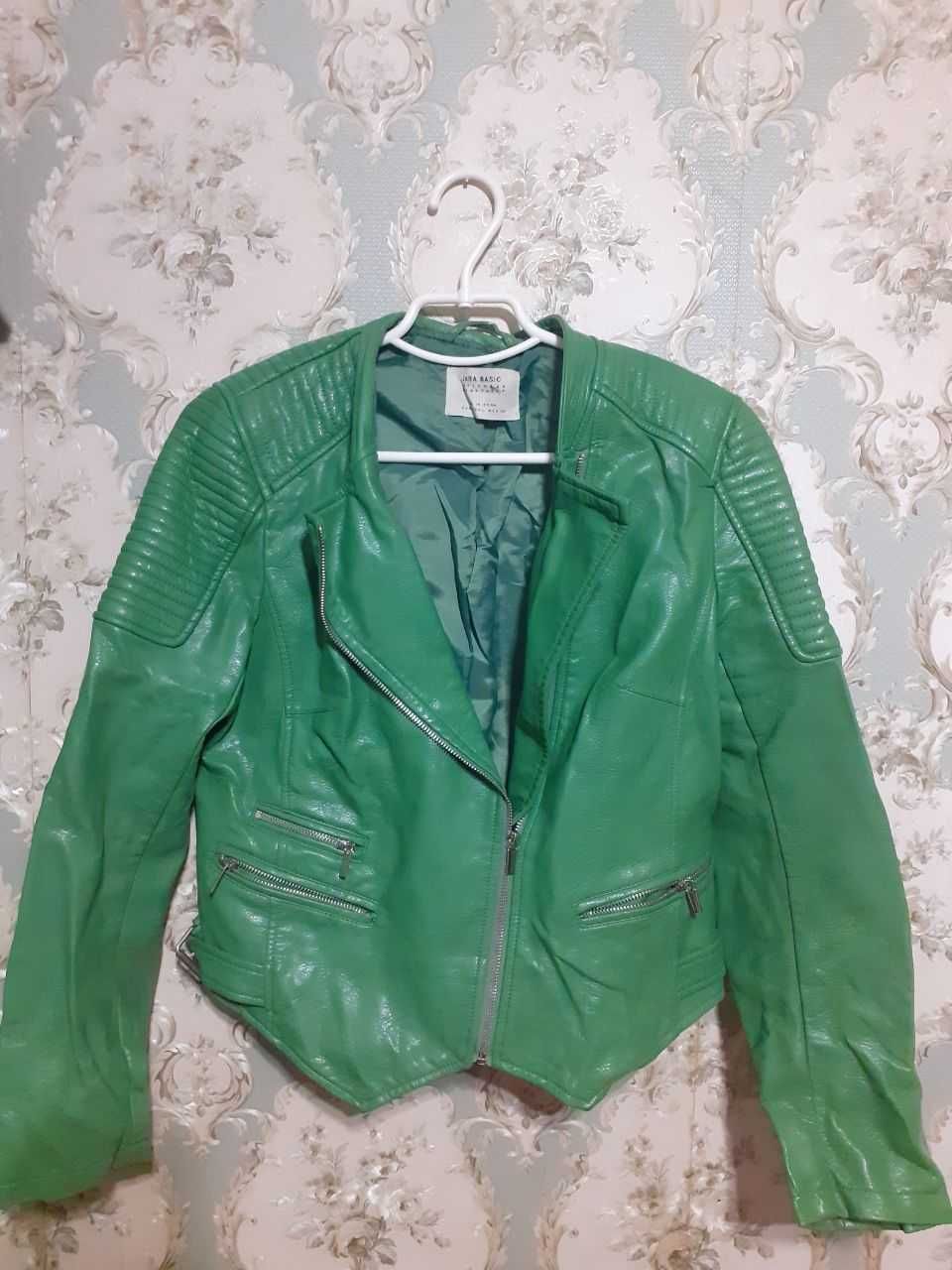 Куртка косуха еко кожа зеленая