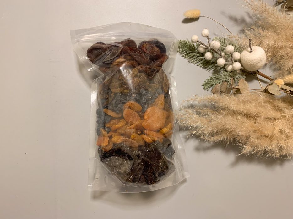 Мікс сухофруктів курага, родзинки, чорнослив. 1 кг суміш