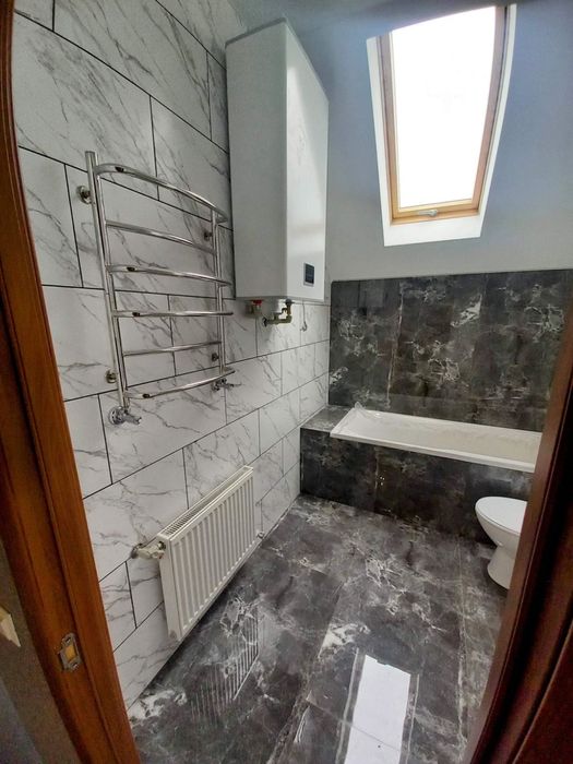 Продаётся часть дома  два этажа Верхняя Хортица