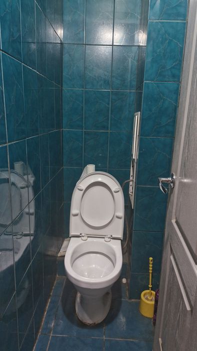 Продаж комерційної нерухомості (мкр. 7-й Зарічний 123 кв.м.)