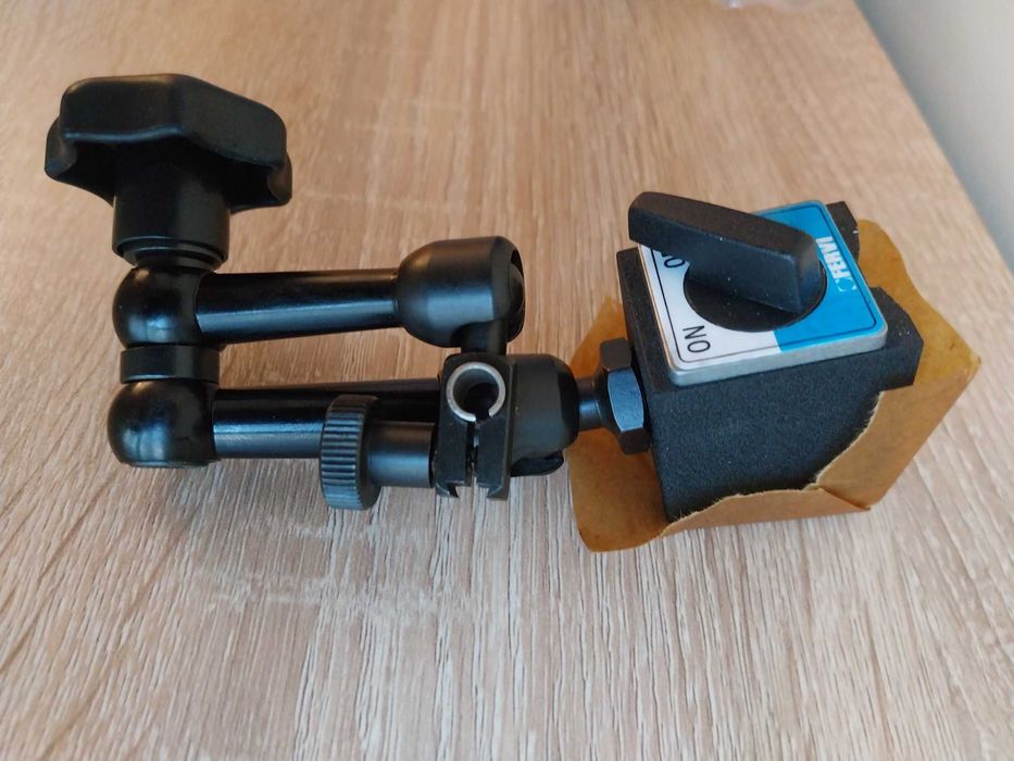 Base magnetica mini