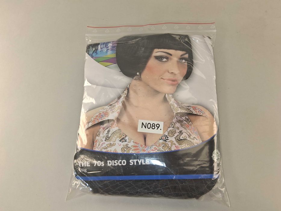N089 Peruka Krótka Czarny Bob Lata 70 Disco Style