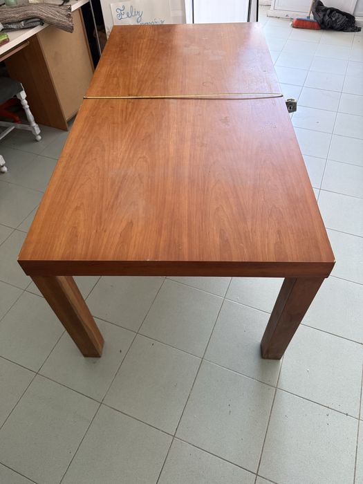 Mesa de jantar 8 pessoas