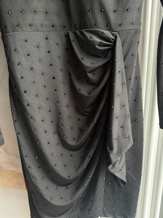 Nowa, elegancja sukienka Guess rozm. S czarna