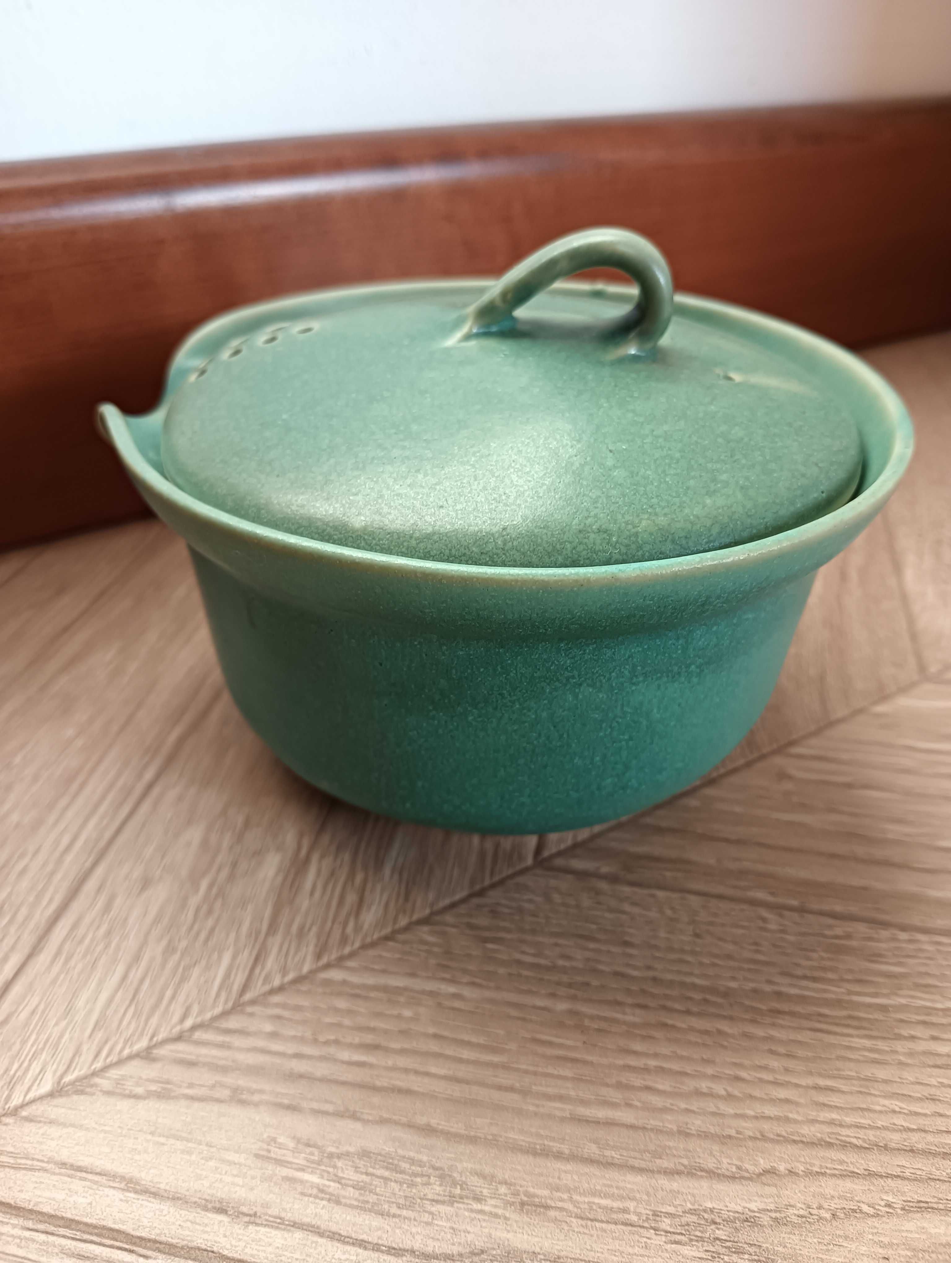 Ceramiczny pojemnik z pokrywką do herbaty lub na imbir