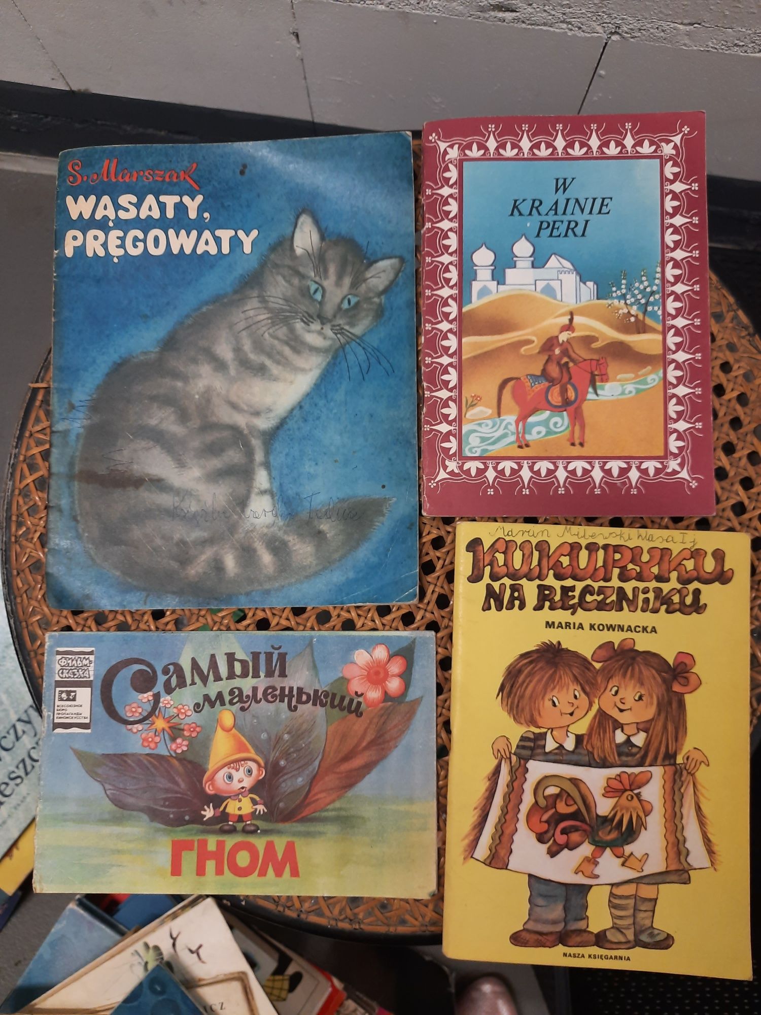 Cypisek, Przygody Nieumialka, bajki z lat 89tych