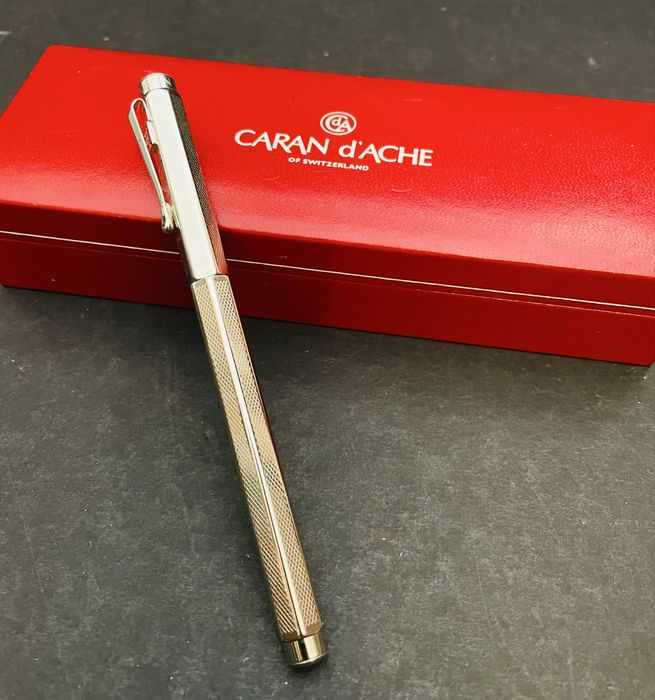 Caneta de tinteiro Caran d,Ache - Suíça - Anos 80