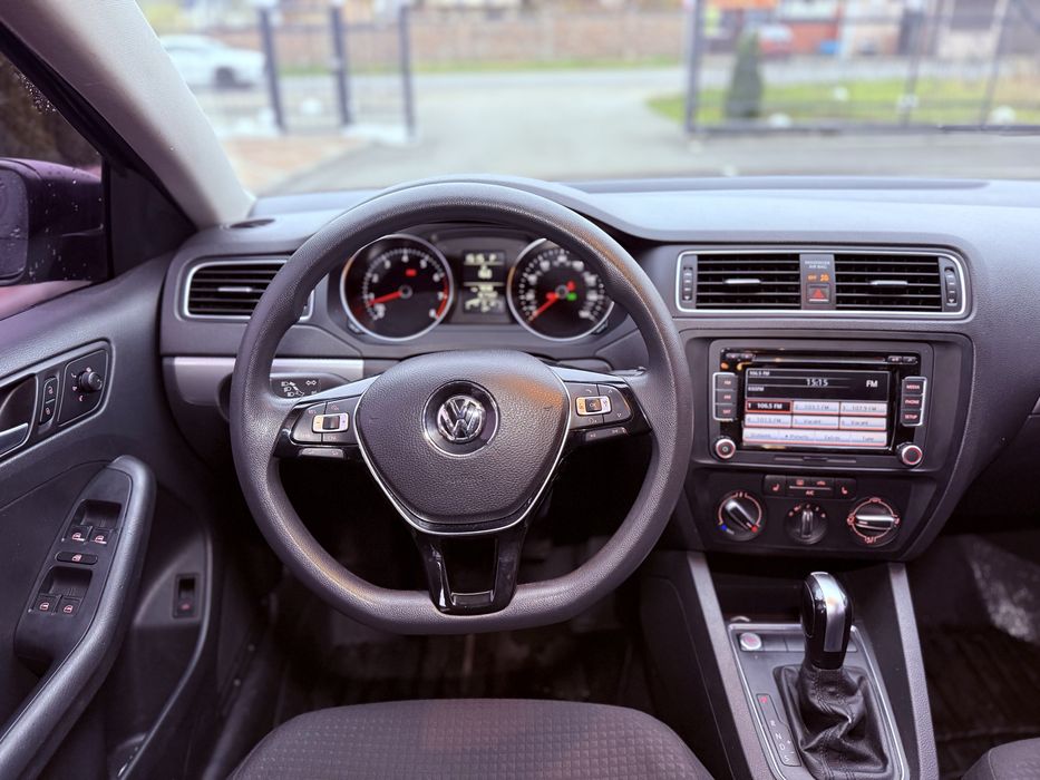 Volkswagen Jetta