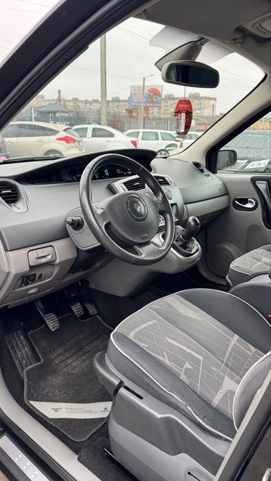Renault Scenic Рено Сценік II 2004 р 1,6 бенз 5МКПП 122тис.км.