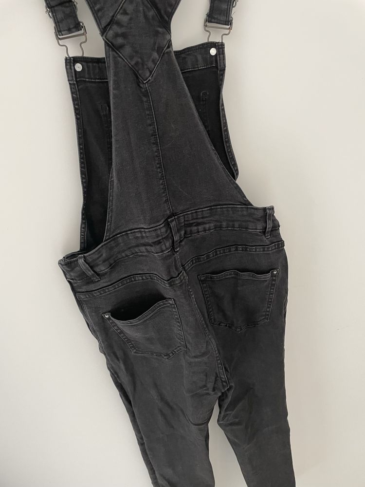 Ogrodniczki L/40 new look czarne
