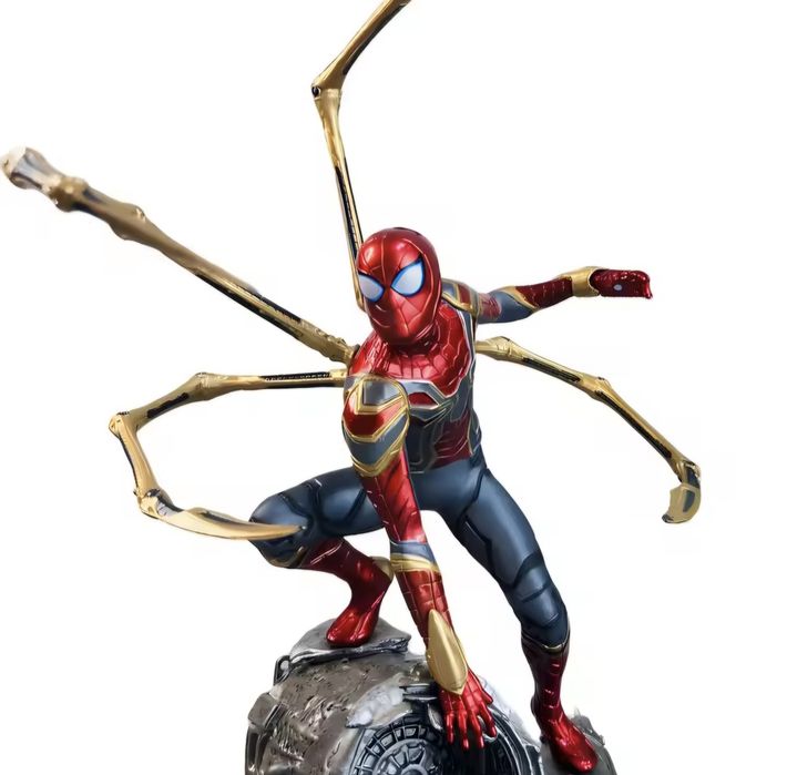 Estátua da Marvel do Homem Aranha com 20 centímetros.