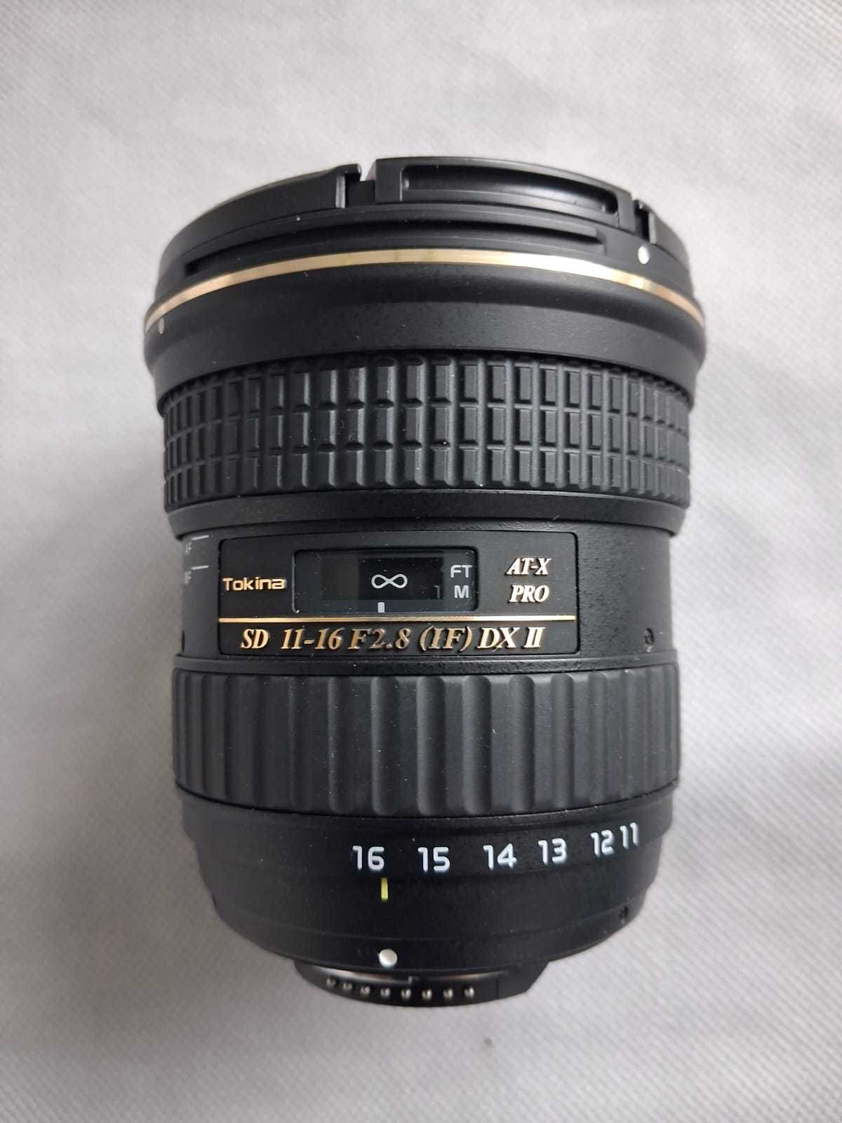 Nikon D3500 + obiektywy + statyw + torba