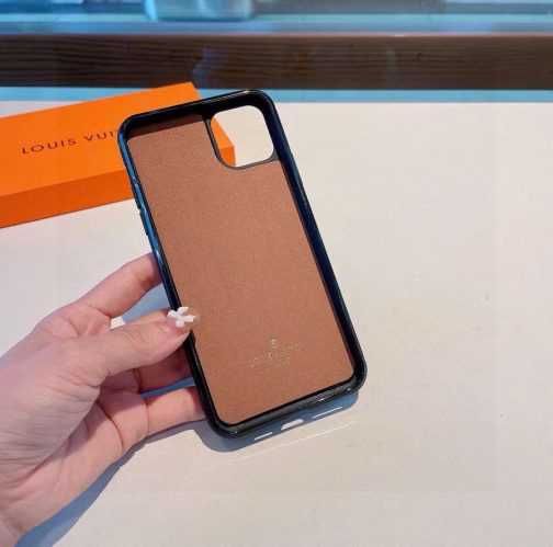 Etui na telefon  Louis Vuitton 807028