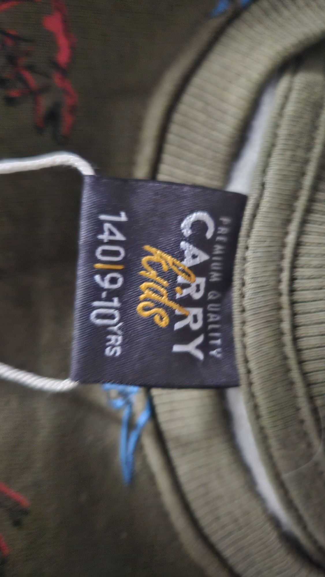 CARRY sweterki nowe 140 cm 9/10 l