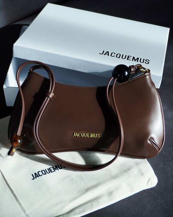 Сумка JACQUEMUS The Large Bisou Perle коричнева