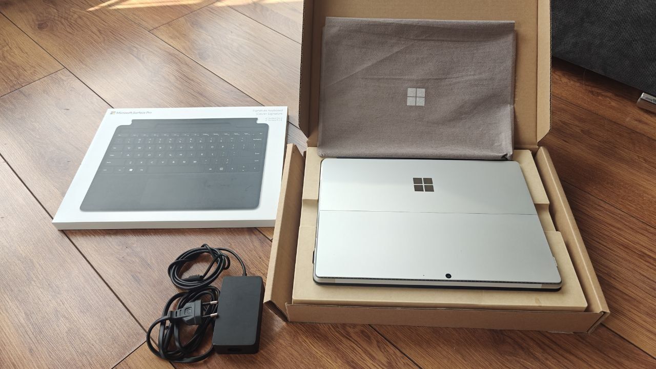 Microsoft Surface 8 Pro