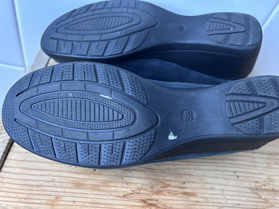 Sapato loafer em pele