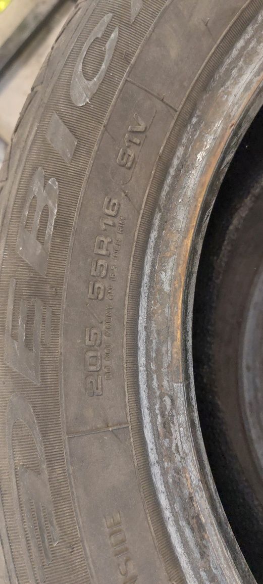 205/55 r16 Debica