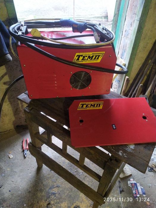 Продам сварочний полуавтом професійного типу