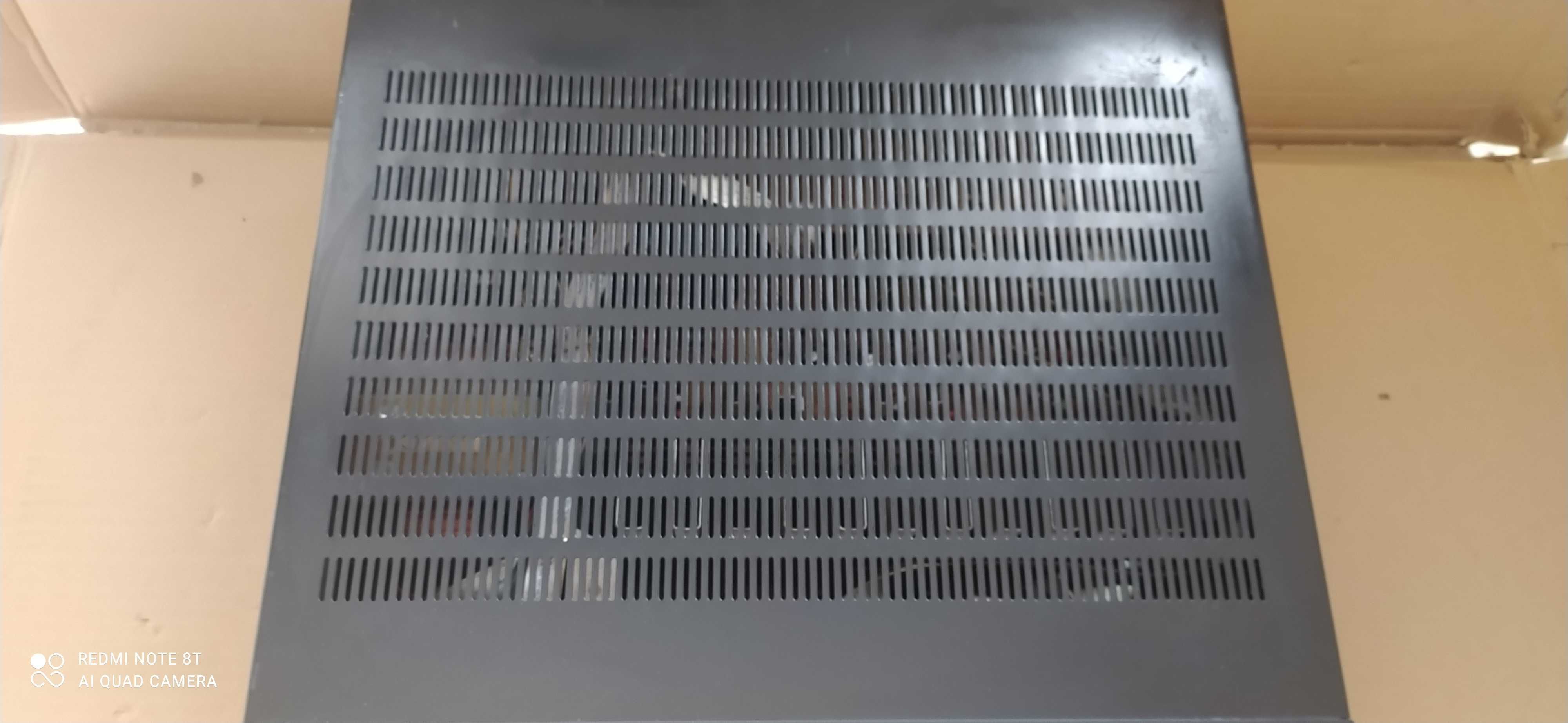Amplituner Harman Kardon AVR 20