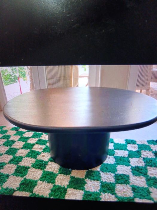 Sofá/cama/mesa de centro/tapete