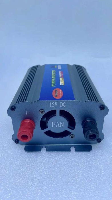 Інвертор 800 вт. Перетворювач з 12в. на 220в.