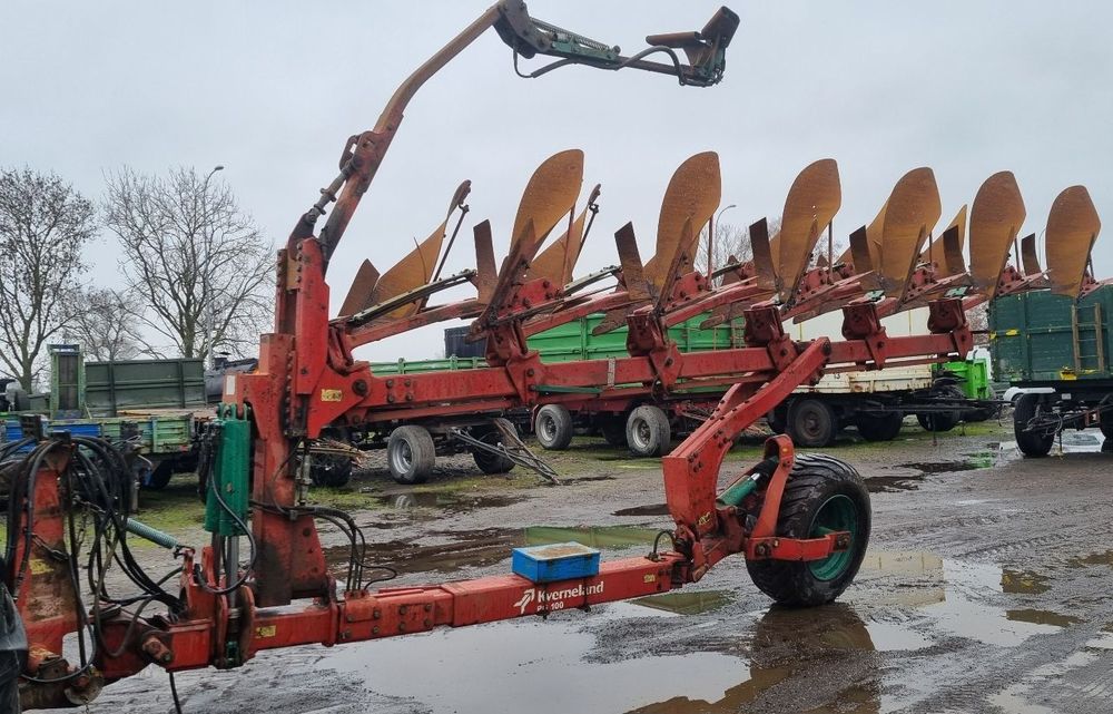 Kverneland PG 100  Kverneland PG 100 Pług Obrotowy Vario Packomat 6 Skibowy