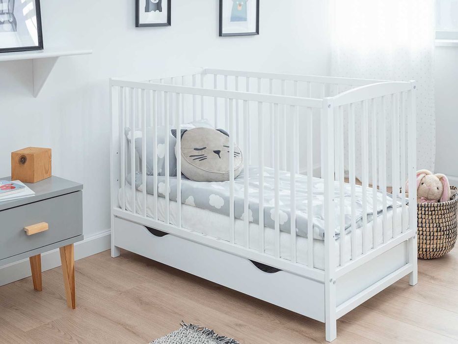 Meble Magnat Łóżeczko dziecięce sosnowe 60x120 Baby Classic białe