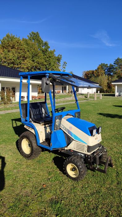Traktorek Iseki SG15S Hydro z kabiną